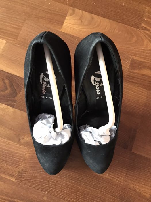 Pantofi Batta din piele naturală mărimea 36. Poze reale