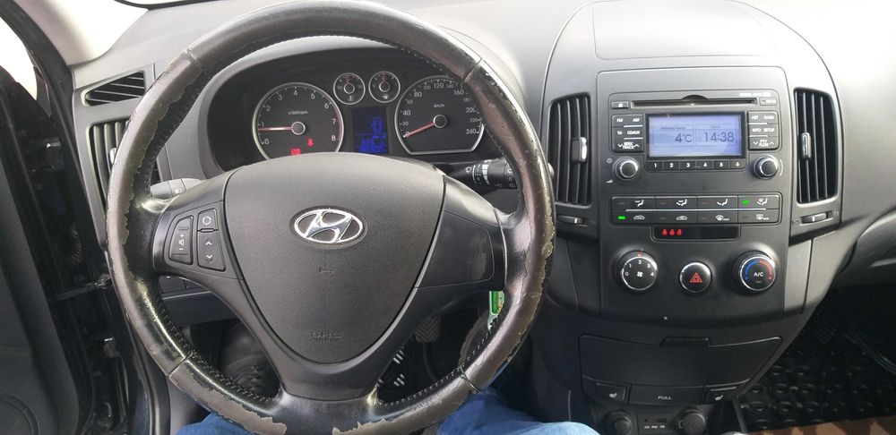 Hyundai i30 CW 2012 1.6 benzina