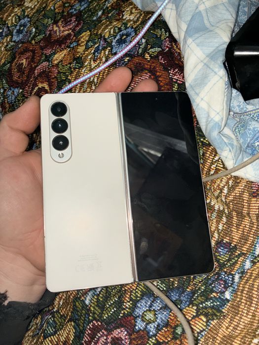 Samsung galaxy Z fold 5