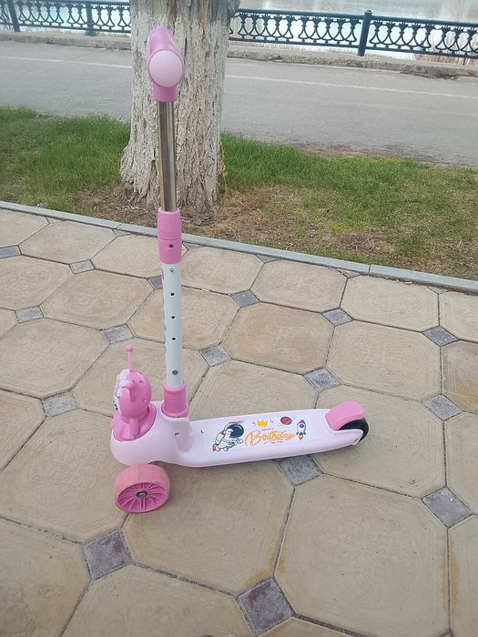 Детский самокат куроми