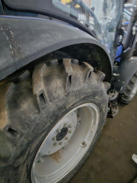 Продам трактор LOVOL 604