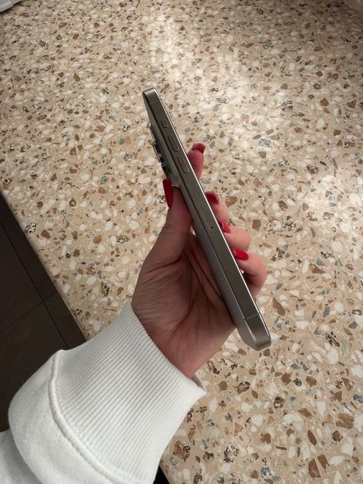 iPhone 15 pro max 256 gb