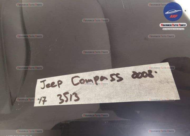 Джип Компас / Jeep Compass Оригинална задна броня в добро състояние