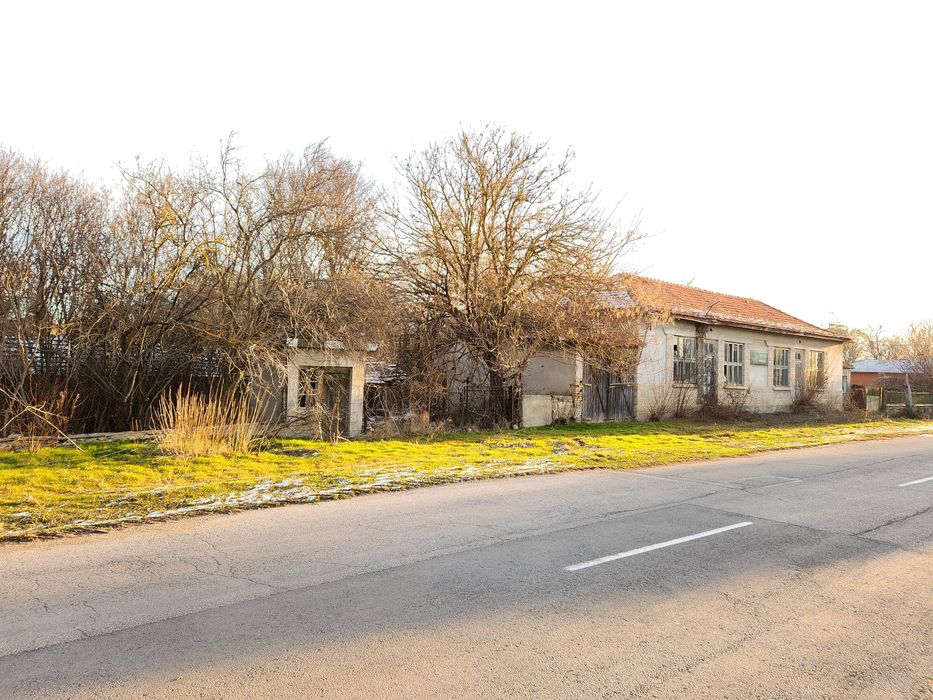 Продава се Магазин в с. Млада гвардия, Област Варна - 170 кв.м за 248 €/кв.м - Снимка #2