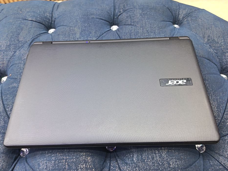 Noutbuk Acer office