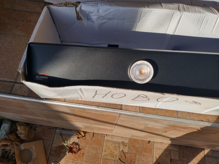 Осветление с две лед крушки