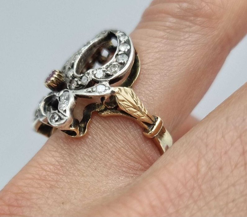 Splendid inel vechi art nouveau aur 18 k, diamante si rubin naturale