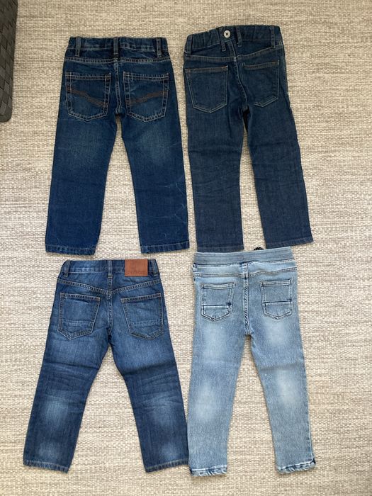 Сет от 4 чифта детски дънки, размер 98