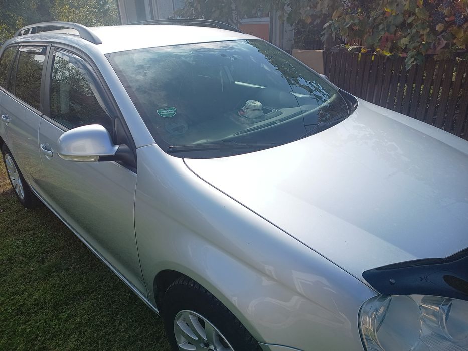 Vând golf 5  stare f bună