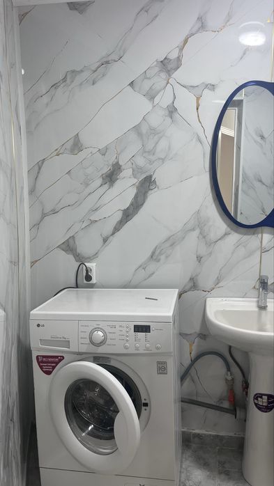 3 бөлмелі пәтер ұзақ уақытқа жалға беріледі.