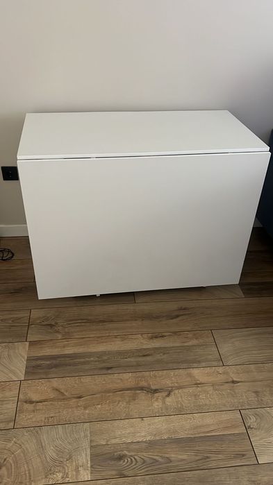 Стол книжка в хорошем