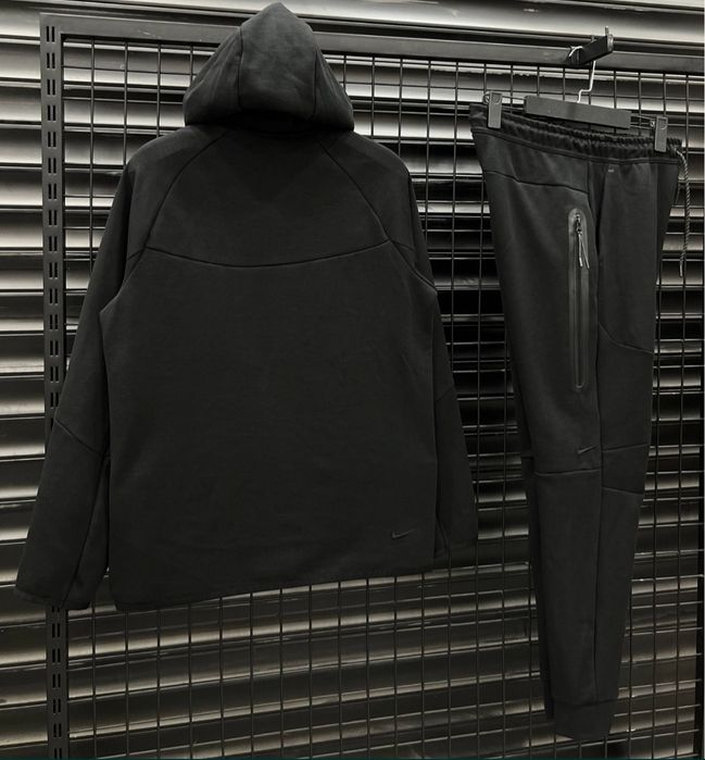 NIKE TECH 100% качество