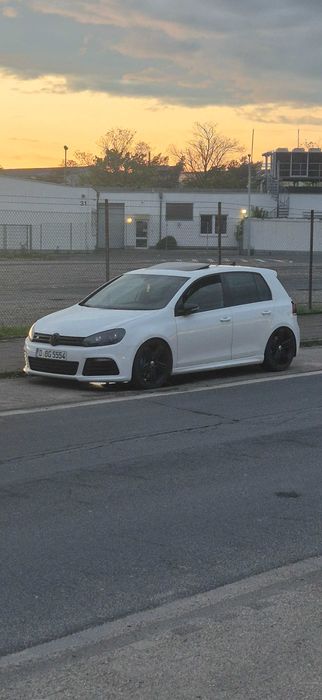 Продавам   голф  6  р