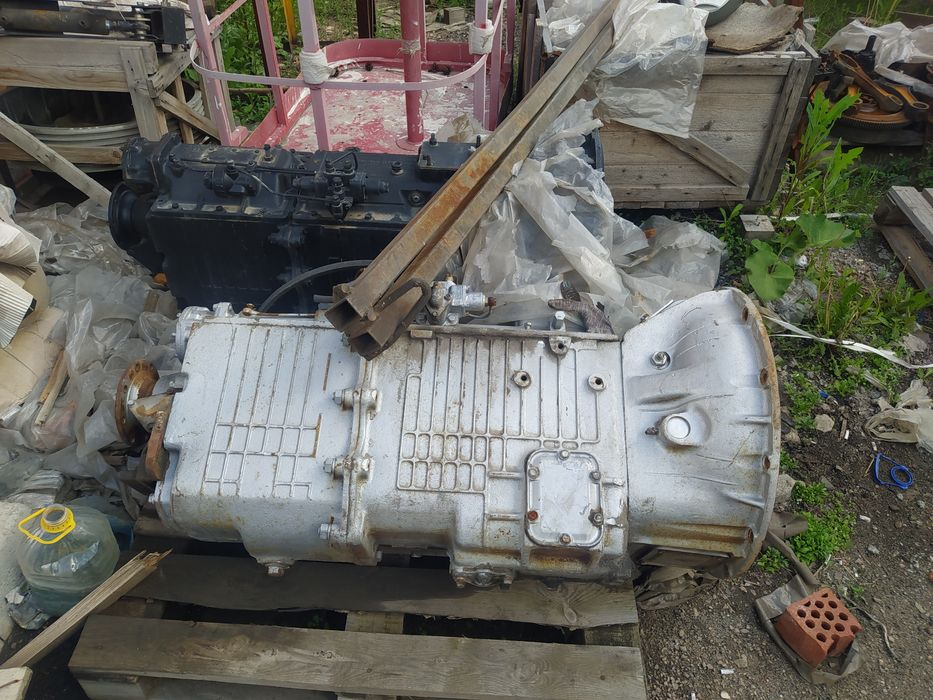 В продаже коробки передач (КПП)