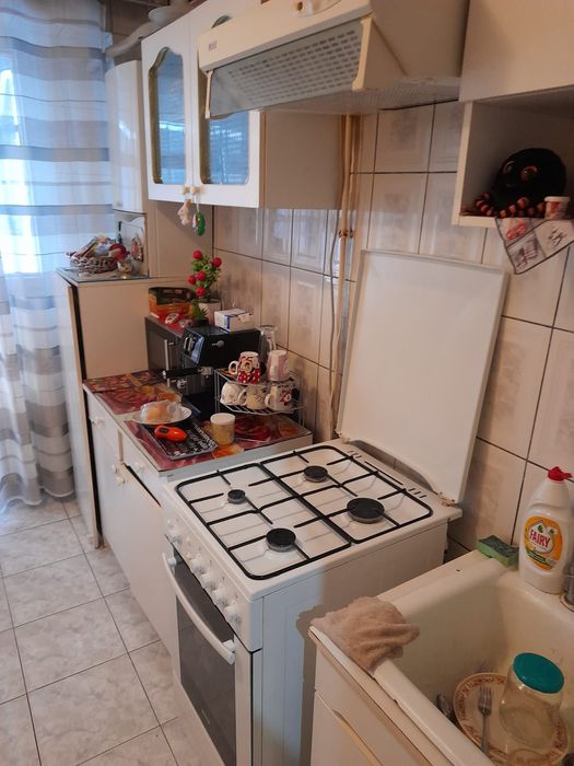 apartament de închiriat