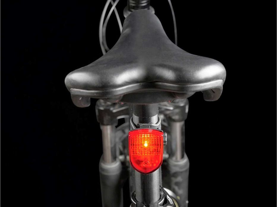 Sistem lumini cu ACUMULATORI pentru bicicleta trotineta, vehicule mici