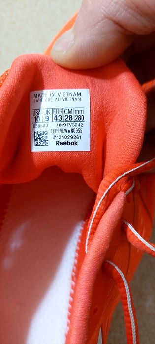 Крассовки reebok