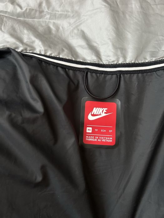 Пуховик Nike на пуху