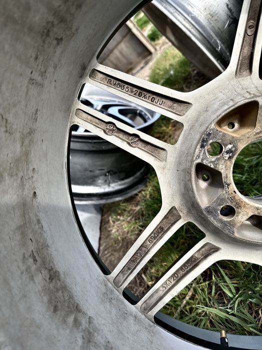 Продам диски на мерс 5х112