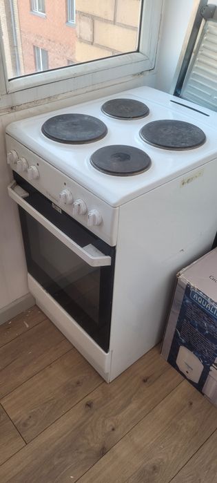 Электрическая плита