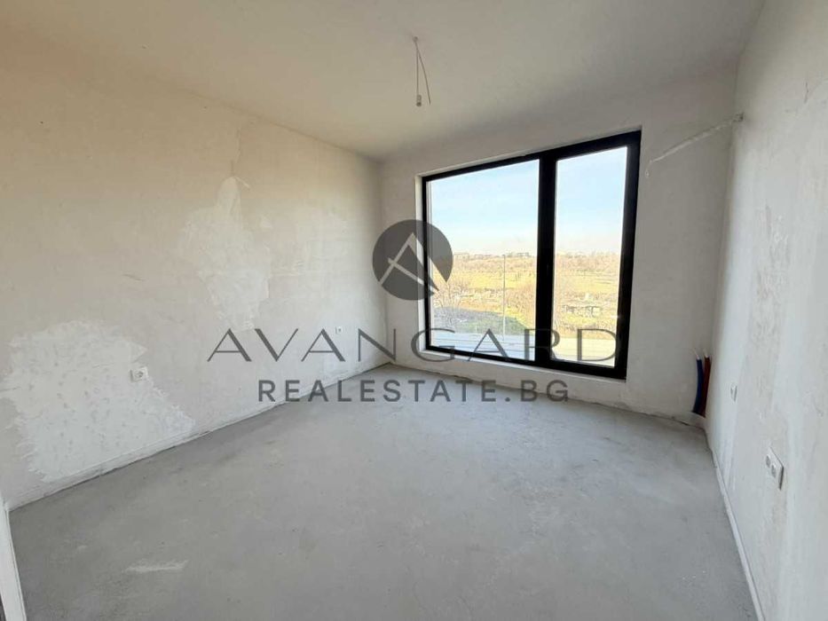 Продава се Тристаен апартамент в Пловдив, Тракия - 123 кв.м за 747 €/кв.м - Снимка #5