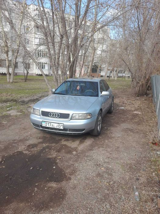 Продам автомобиль марки Аudi A4 1998 г.в. (Седан)