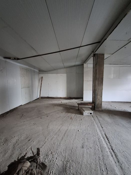 Hală de anchiriat 100MP curte 500MP Blejoi Prahova  zona industriala