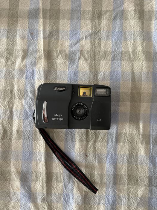 Пленочный  фотоаппарат