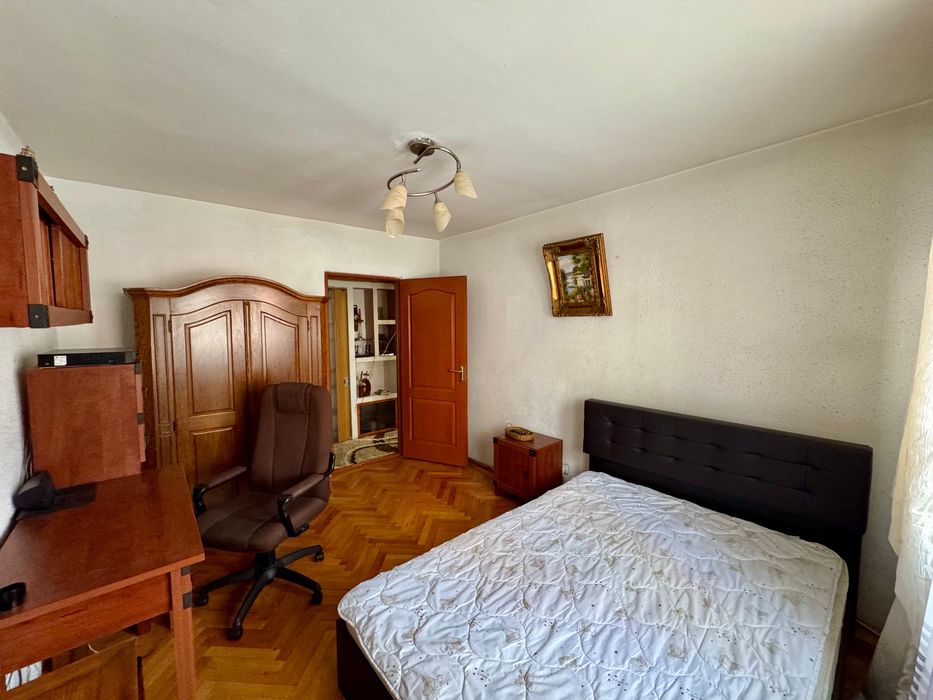 Apartament 2 camere decomandat in Vasile Aaron - proprietar
