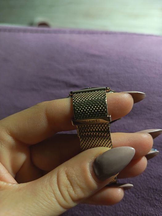 Часовник Huawei Gt 6