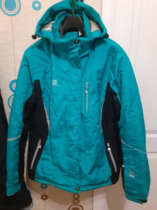 Продам горнолыжный костюм