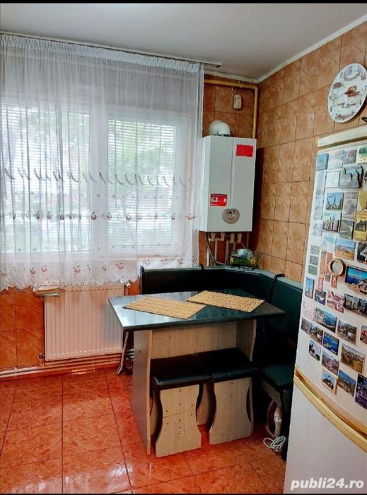 Inchiriez apartament 2 camere , micro 3, mobilat/utilat complet
