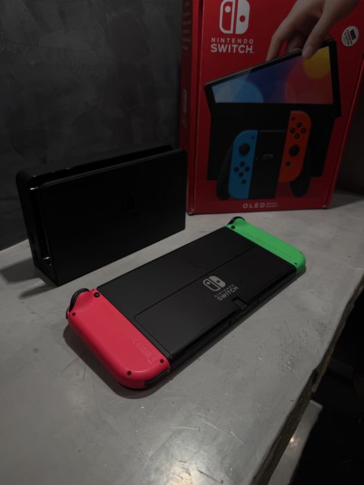 КАТО НОВО Nintendo Switch OLED + Pokemon Violet