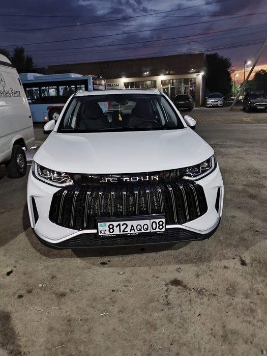 Продам jeetour x50 в полной комплектации 2025 год