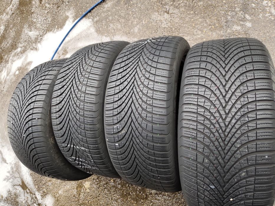 225/50/17" 4р Debica navigator 3,dot4923,5mm