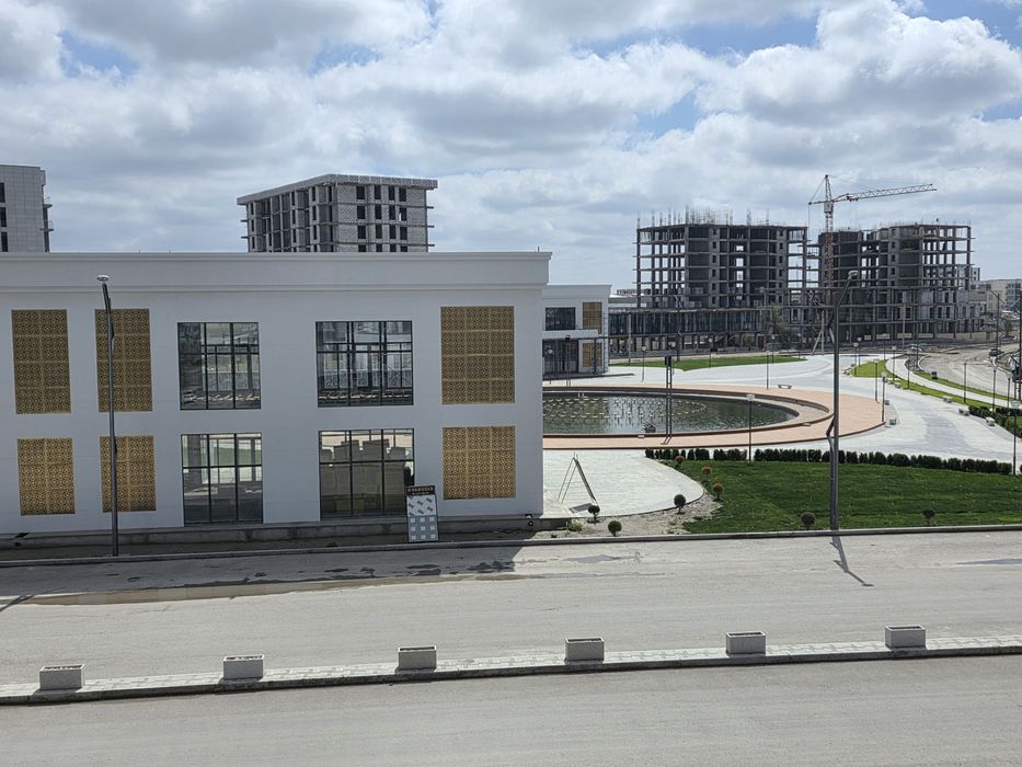 Buxoro sitida 2 xonali kvartira sotiladi.