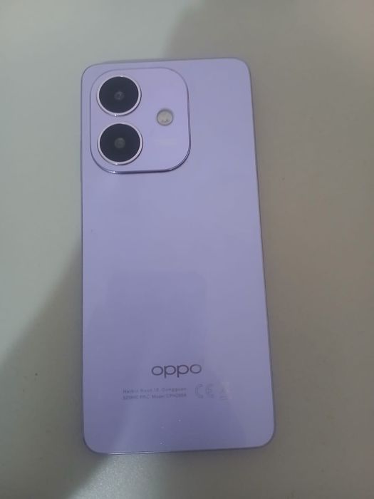 Телефон Oppo A3 с документами