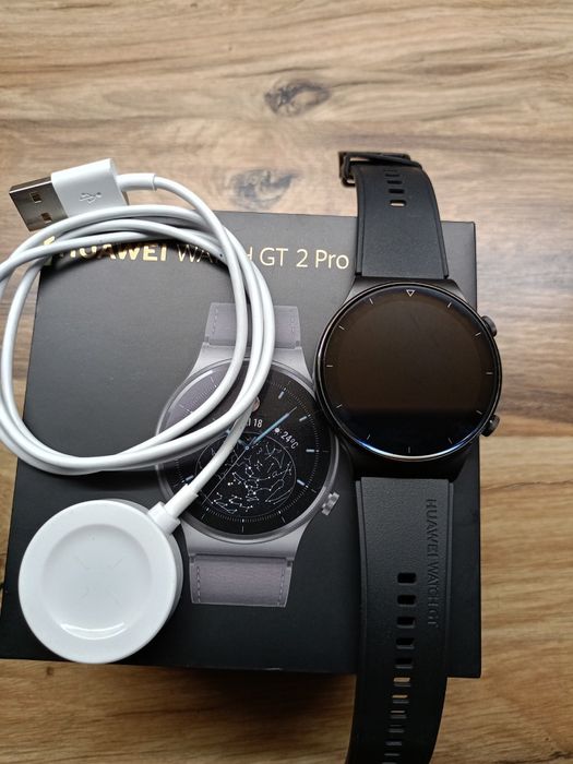 Vând smartwatch Huawei gt2 pro