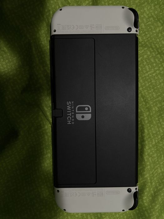 Nintendo switch oled alb