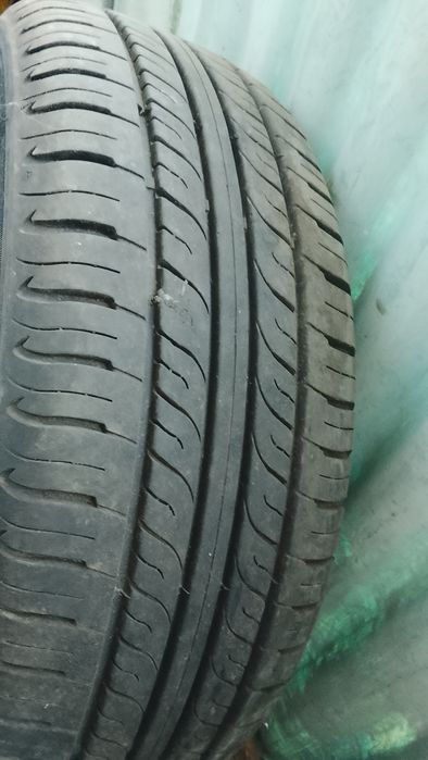 Шину с диском 185/60R14