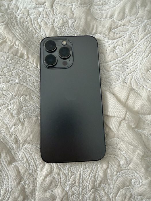 Iphone 13 pro без ремонта