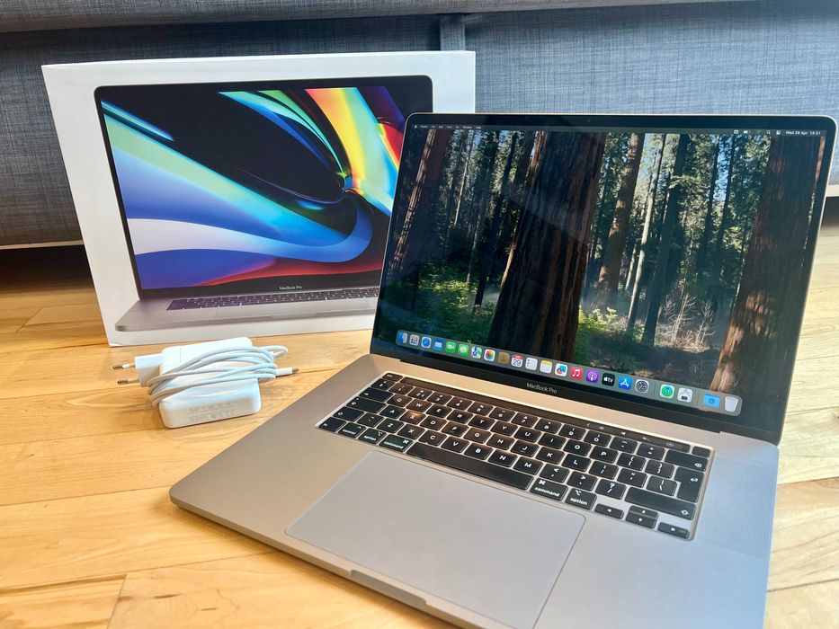 MacBook Pro 16-инчов (2019) – i9 / 64GB RAM / 1TB SSD – Много добро състояние