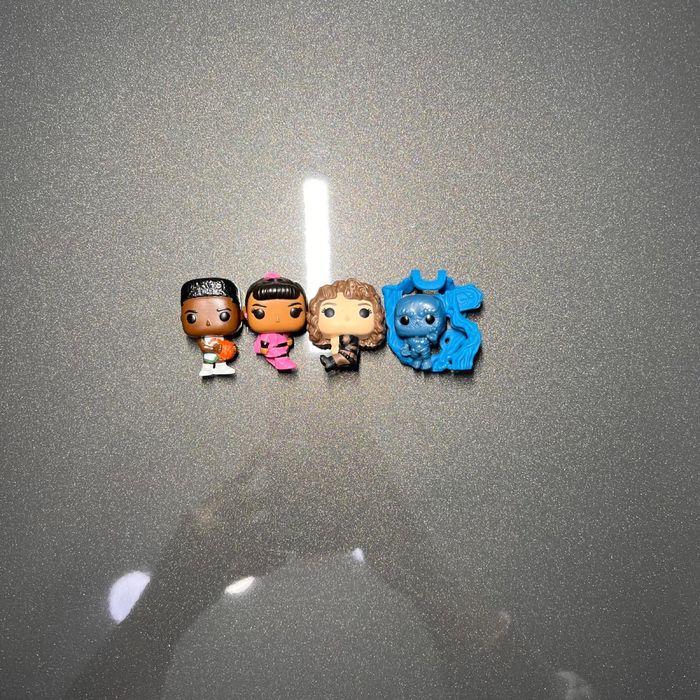 Figurine Kinder Joy Stranger Things