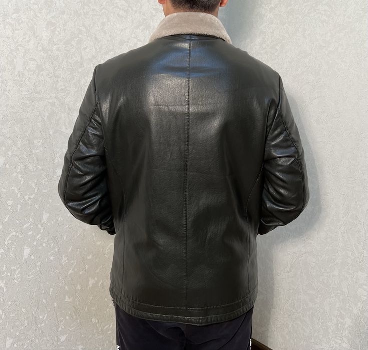 Куртка кожаная