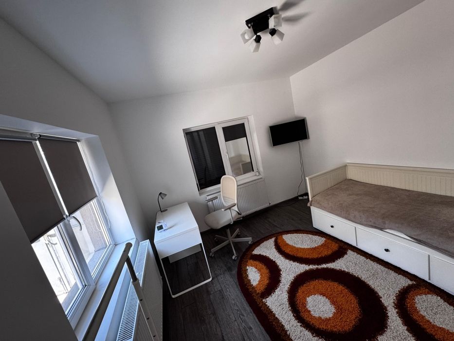 Ofer spre închiriere casă din caramida in zona Kaufland Obor