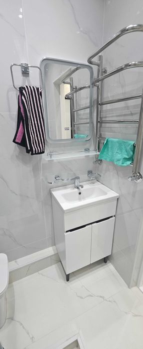 Аренда своя 1-комнатная квартира в новостройке Чарх Новза