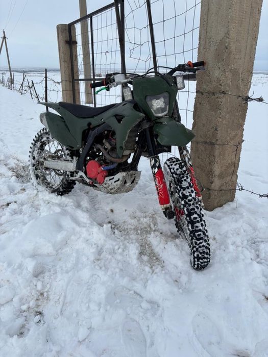 Продам эндуро 300