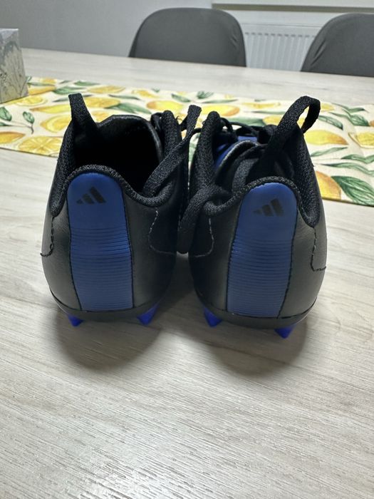 Ghete ADIDAS NOI de fotbal-29