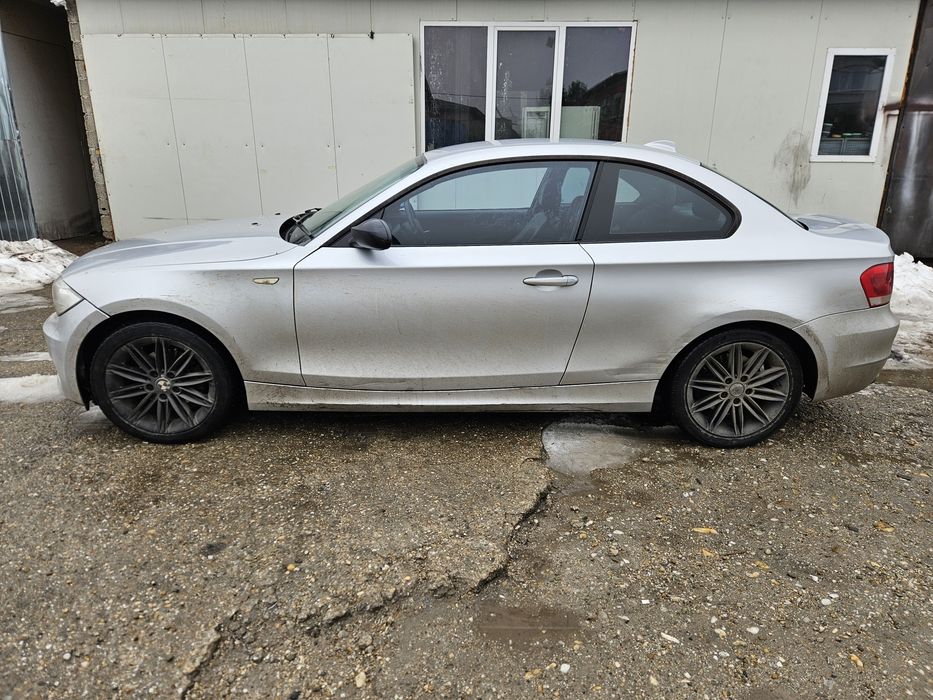 Usa stanga dreapta bmw e81 e82 e88