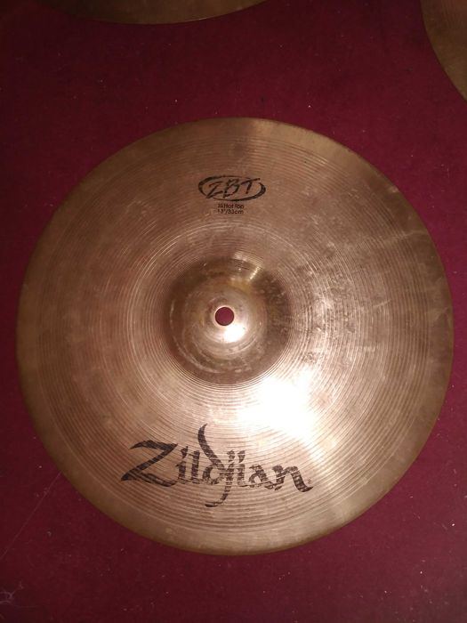 Cinele si fuscinele Zildjian Avedis ZBT de 13, 14 si 18